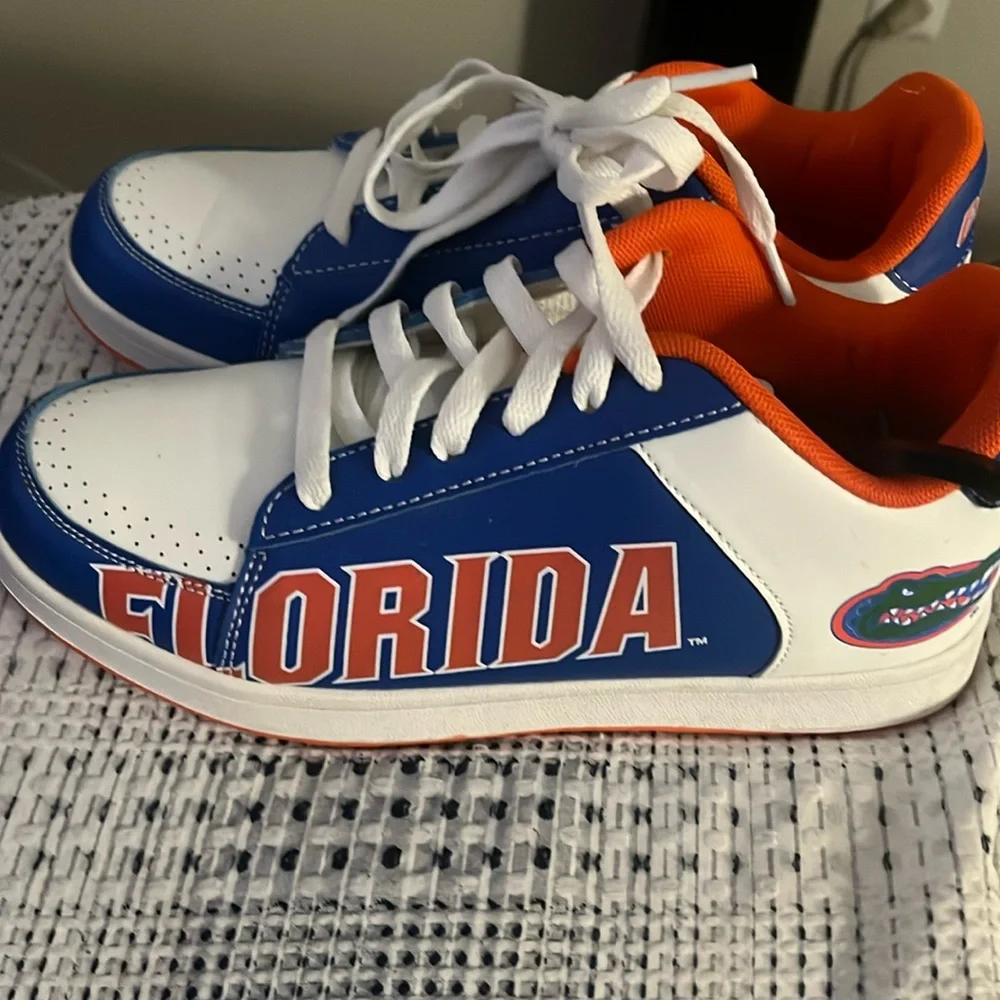 University of Florida Gator Athletic Shoes. Orange and Blue Size9 STS Footwear